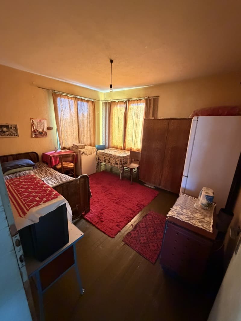 КЪЩА С ДВОР ЗА ПРОДАЖБА | до Община Драгоман | 30 мин. от София | планински район в Драгоман – снимка 6