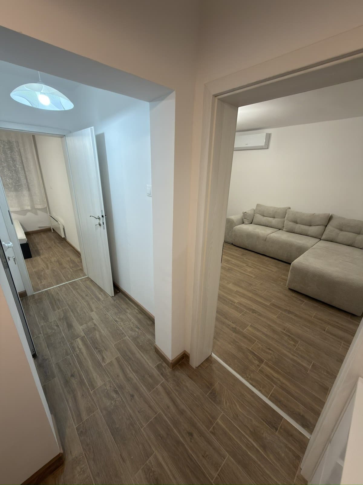 Двустаен апартамент под наем | ж.к. Младост 1, бл. 40 | След основен ремонт | Обзаведен | Климатик в София – снимка 4